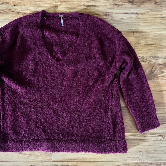 Free People Loft V Neck Maroon Alpaca Knit Sweater Medium - Picture 10 of 13